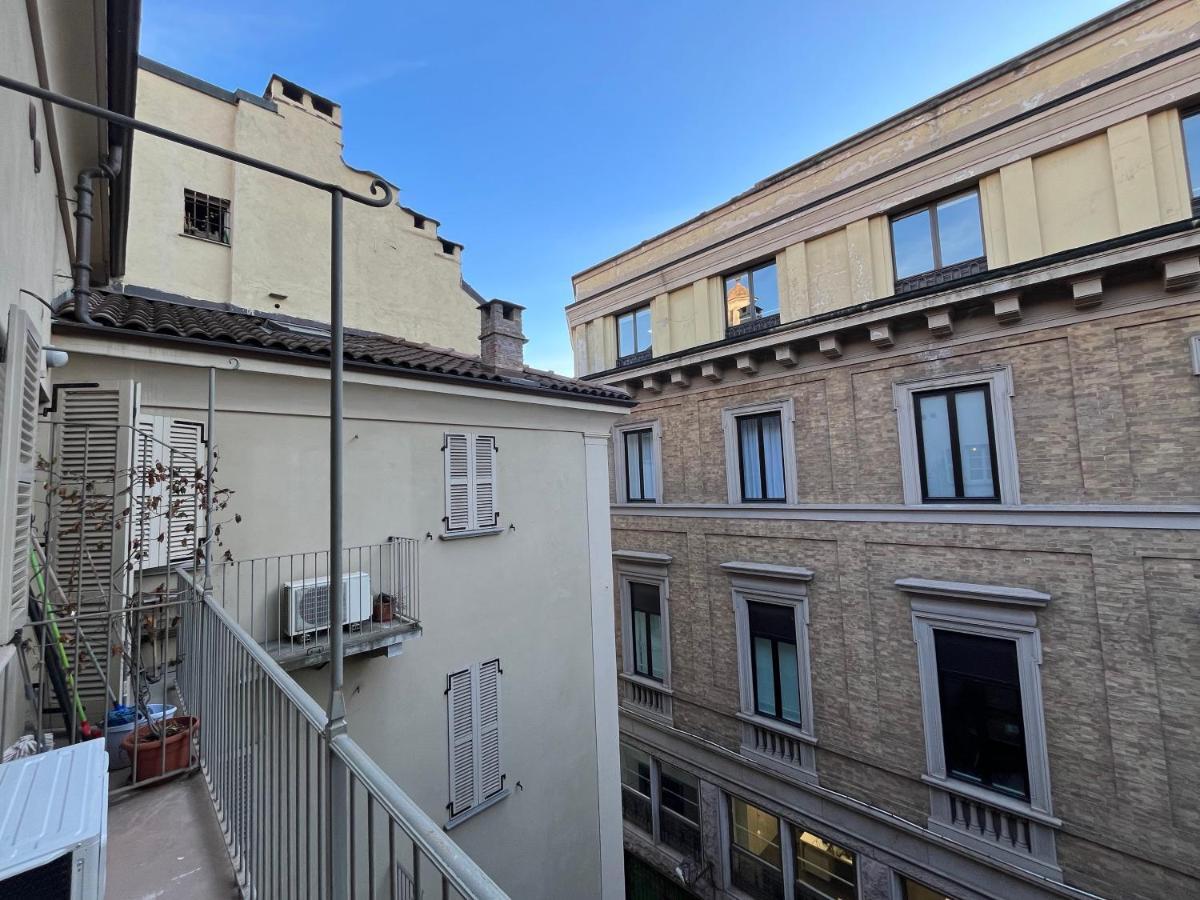 Zenhouse - Nel Cuore Del Centro Storico Di Torino Turim Exterior foto